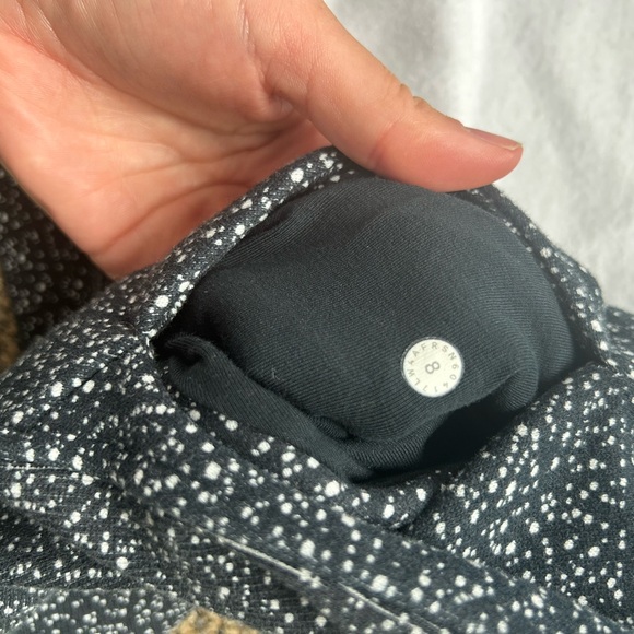 Lululemon Scuba Hoodie Light Cotton Fleece
Night View White Black - Picture 11 of 14